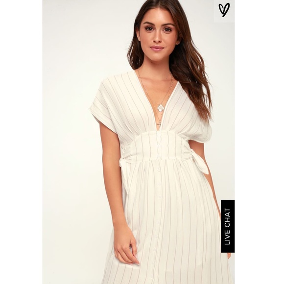 ASTR the Label • Sierra Midi Dress - Picture 4 of 5